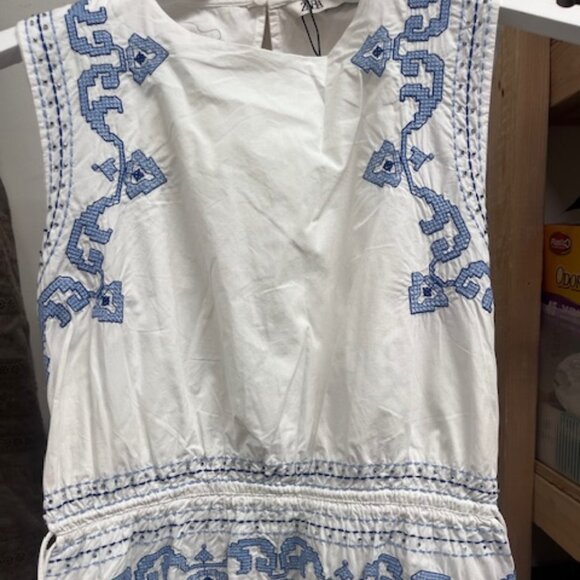 Zara Dresses & Skirts - White and Blue Embroidered Zara Dress with Pockets